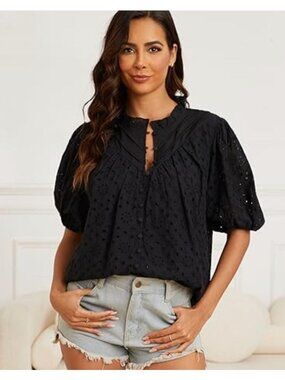 Melwod Women's Short Sleeve Eyelet Pullover Top in Black - Sz M/L - New